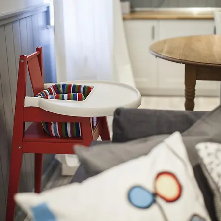 Friends And Family Apartment